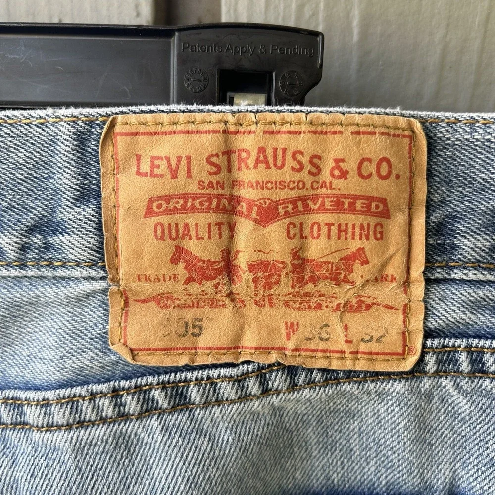 Levi's 505 Jeans Men's 36Wx31L Light Blue Wash Regular Fit Straight Leg‎ Denim